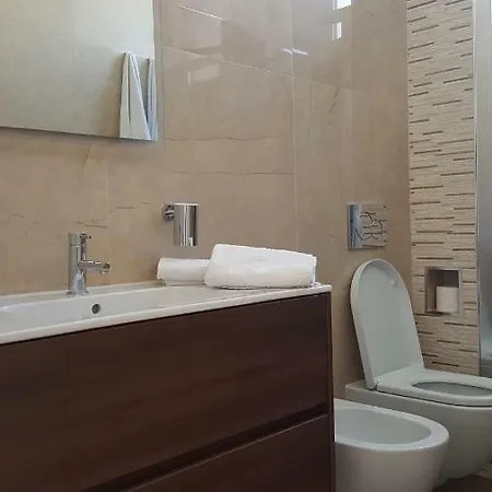 Casina Cucci شقة بورتو سيساريو